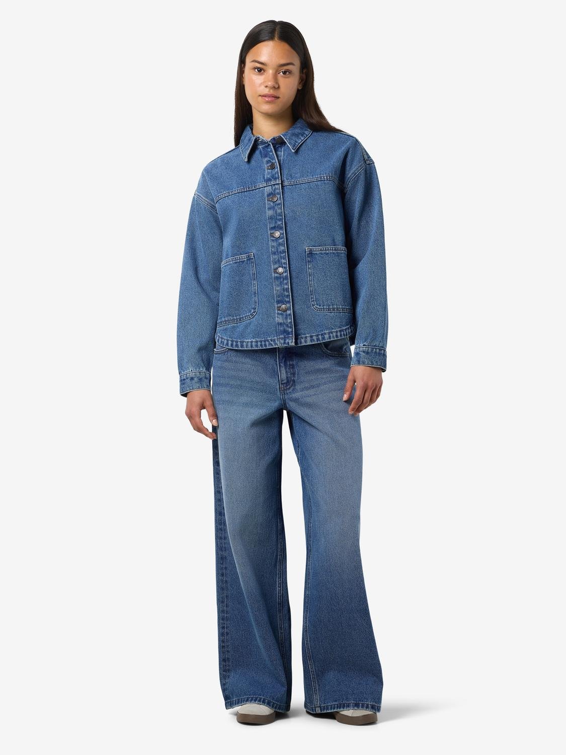 NMKETTIE Denim Jacket - Medium Blue Denim - VERO MODA & VILA Bergvik